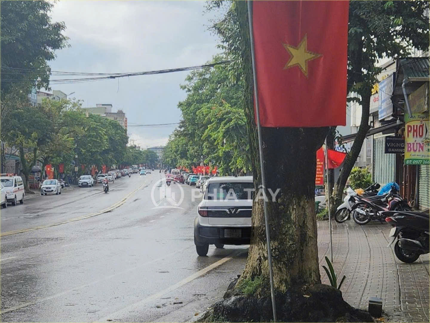 NHÀ 3 TẦNG MẶT ĐƯỜNG KINH DOANH Ở NÀ CẠN ANH TUẤN CẦN